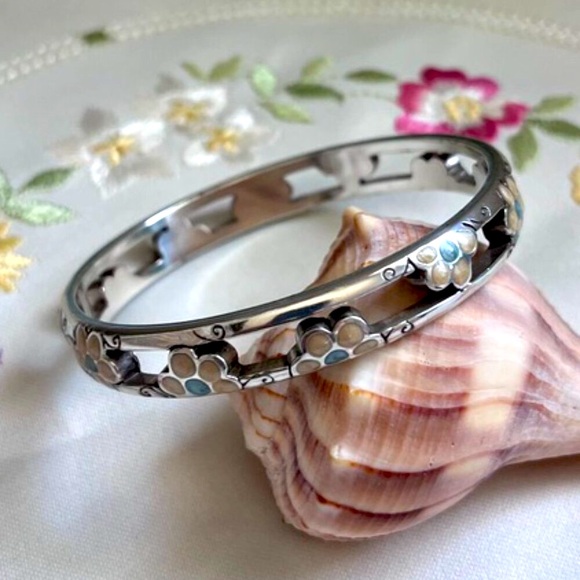 Brighton RETIRED Flower Power Bangle - Picture 2 of 4